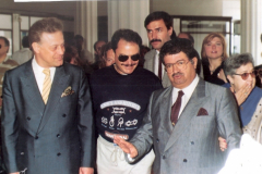 203ae08edb0e02036b939e0b2498ab18-800x9000